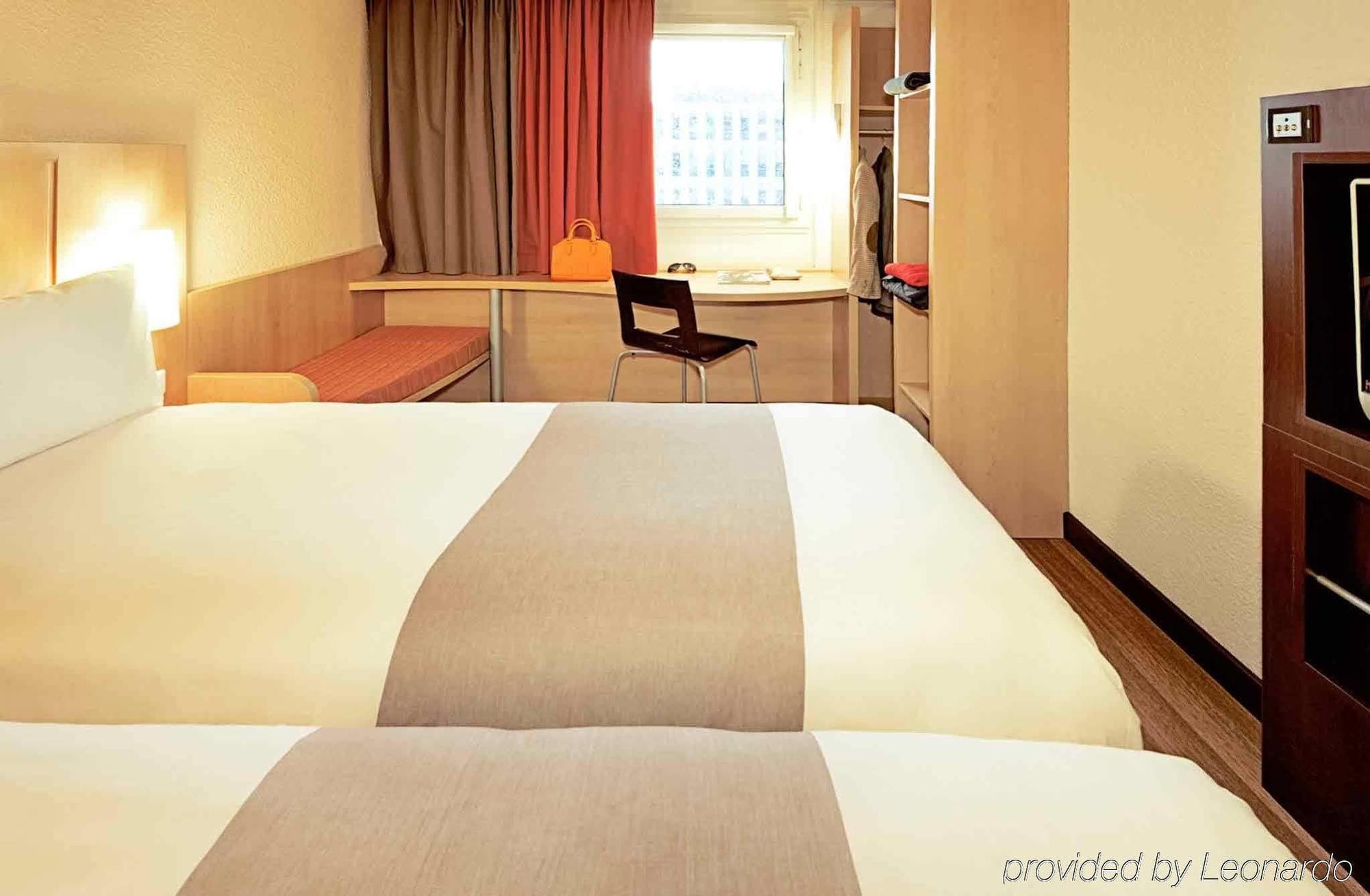 Hotel Ibis Chihuahua Extérieur photo